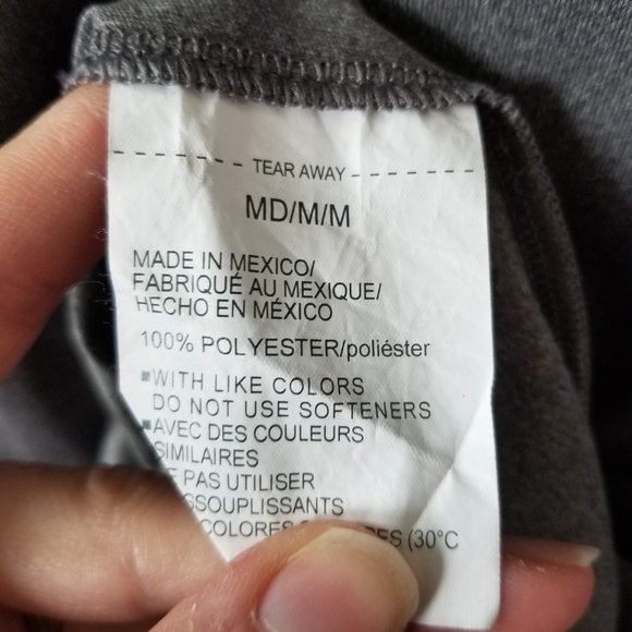 Under Armour Loose Heatgear Size Medium. Excellent condition. - Picture 7 of 7